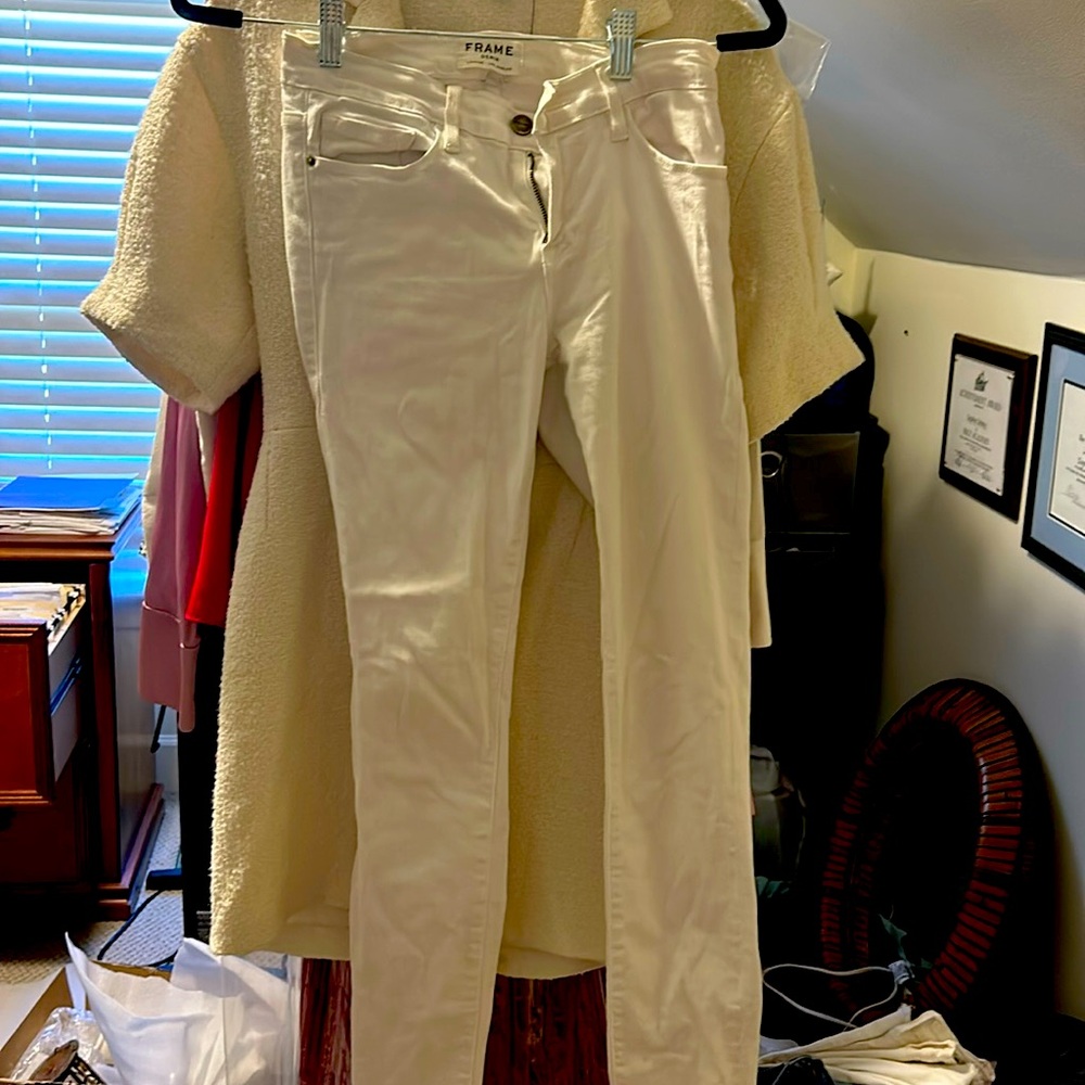 Frame white skinny jeans perfect used condition